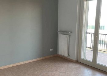 Cucina - Quadrilocale Alessandria - foto 6