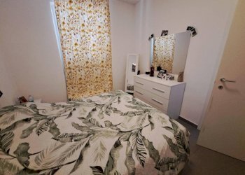 Camera da letto - Three-room apartment via Val Trompia, 84, Milano - photo 27