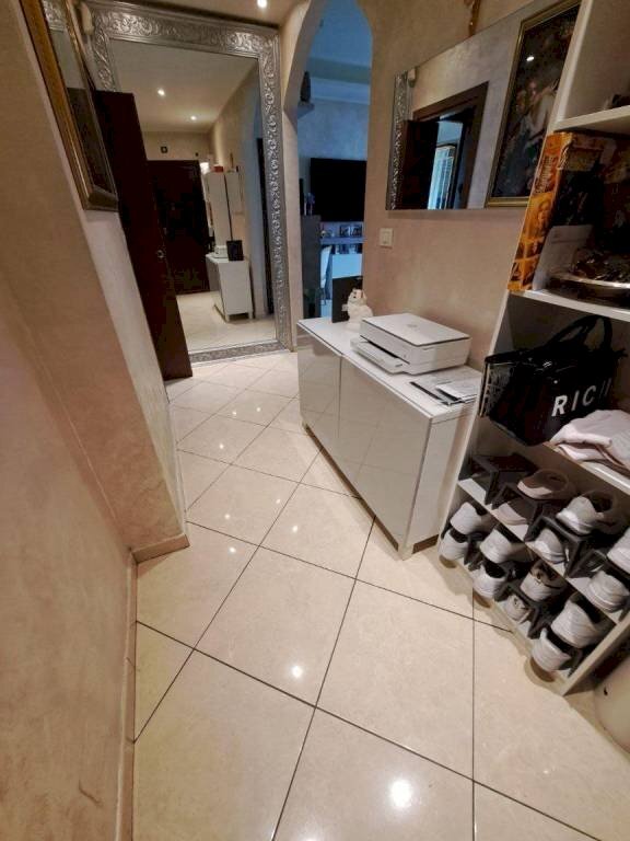 Three-room apartment via Valsassina, 18, Milano - photo 1