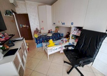 Cameretta - Trilocale via Valsassina, 18, Milano - foto 21