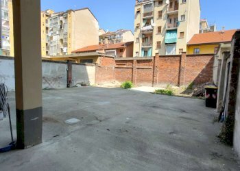 21_cortile - Four-room apartment via Luini, 102, Torino - photo 20