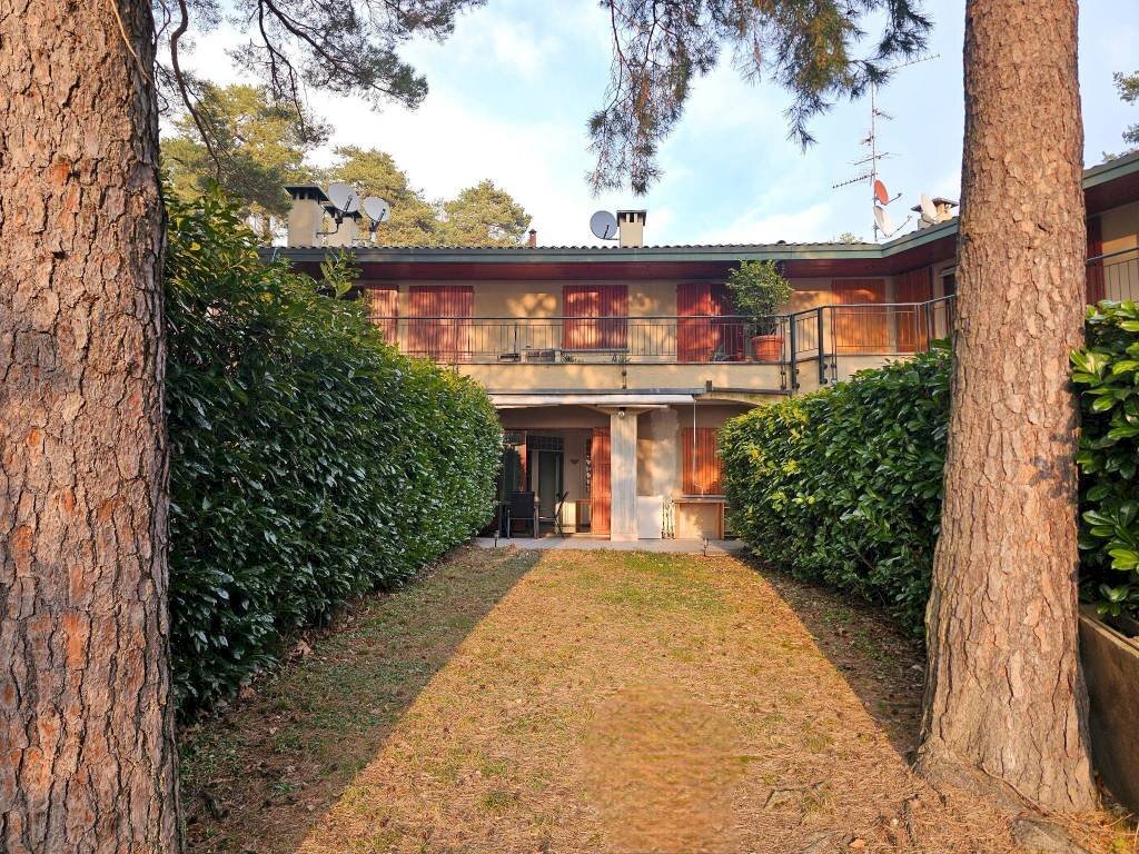 Giardino - Trilocale via al Poggio, Luvinate - foto 3