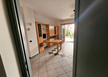 Salone - Trilocale via al Poggio, Luvinate - foto 22