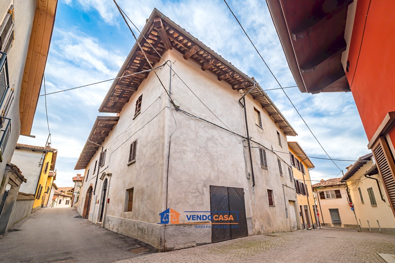 Independent house Novello - photo 1