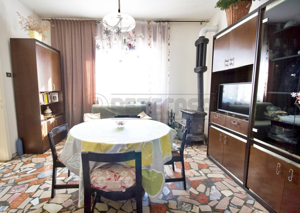 soggiorno - Porzione di casa Via Camillo Cavour 95, Arzignano - foto 2