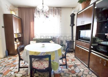 soggiorno - Porzione di casa Via Camillo Cavour 95, Arzignano - foto 2