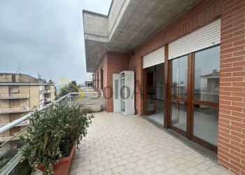 IMG_5726.JPG - Appartamento Macerata - foto 12