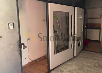 1.jpg - Commercial Premises Via Giulia di Barolo, Torino (neighborhood Vanchiglia) - photo 1