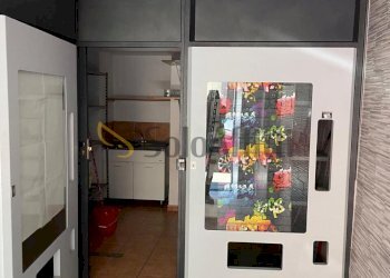 5.jpg - Commercial Premises Via Giulia di Barolo, Torino (neighborhood Vanchiglia) - photo 5