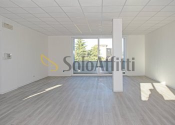 DSC_0078.jpg - Ufficio Mariano Comense - foto 2