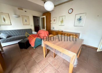 WhatsApp Image 2026-02-10 at 17.37.58 (11).jpeg - Trilocale Via Roma 145, Caserta - foto 12