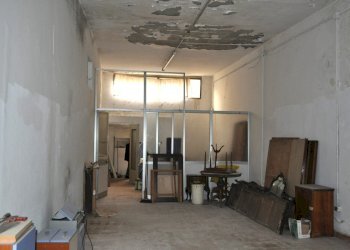 DSC_0041.JPG - Magazzino Borgo Sorgo 14, Parma (zona Oltretorrente) - foto 2