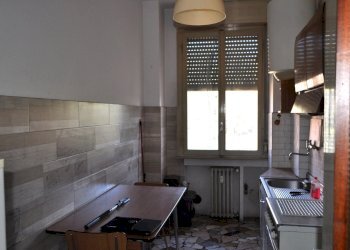 DSC_0006.JPG - Quadrilocale BORGO SORGO 12, Parma (zona Oltretorrente) - foto 5