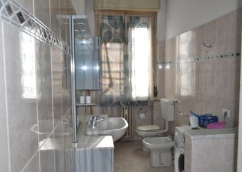 DSC_0016.JPG - Quadrilocale BORGO SORGO 12, Parma (zona Oltretorrente) - foto 18