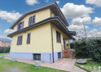 esterno - Villa Via Luigi Pirandello, Nerviano - foto 2