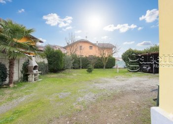 esterno - Villa Via Luigi Pirandello, Nerviano - foto 6