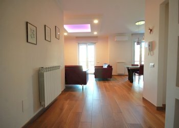 INGRESSO.jpg - Trilocale Via Santa Maria 202/C, Quarto - foto 11