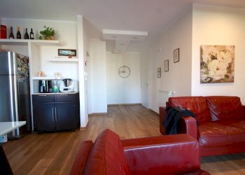 INGRESSO2.jpg - Trilocale Via Santa Maria 202/C, Quarto - foto 12