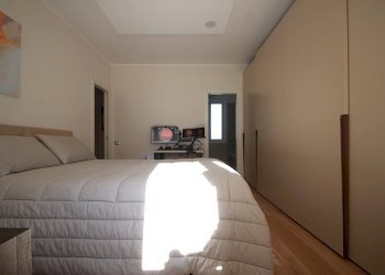 CAMERA2.jpg - Trilocale Via Santa Maria 202/C, Quarto - foto 27