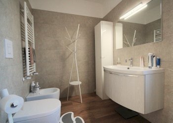 BAGNOCAMERAb.jpg - Trilocale Via Santa Maria 202/C, Quarto - foto 30