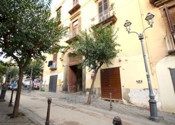 esterno2.jpg - Trilocale Via Guglielmo Marconi 49, Portici - foto 4