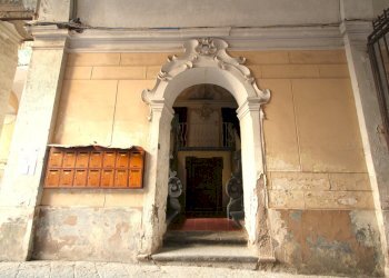 ingresso.jpg - Trilocale Via Guglielmo Marconi 49, Portici - foto 9