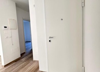 20260210_164317000_iOS 1 2.jpg - Three-room apartment Via Maiella 23, Pescara - photo 3