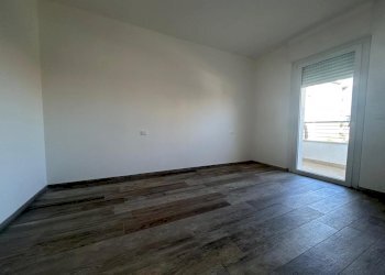 20260210_164317000_iOS 5.jpg - Three-room apartment Via Maiella 23, Pescara - photo 6