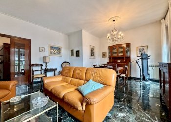 IMG_8642.jpg - Appartamento Via Riese 20, Genova (zona Albaro) - foto 3