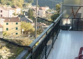 1000192919.jpg - Appartamento Via Pero 154, frazione Pero, Varazze - foto 1