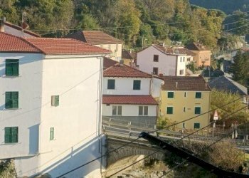 1000192920.jpg - Appartamento Via Pero 154, frazione Pero, Varazze - foto 2