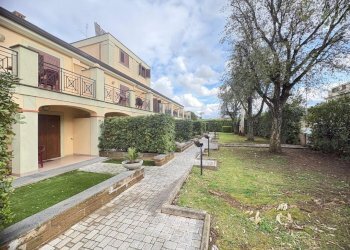 2.jpeg - Bilocale Via di Marco Simone 80, Guidonia Montecelio - foto 2