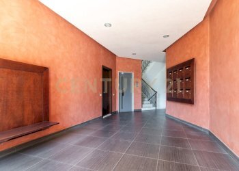 Via Convento del Carmine 5 (8).jpg - Ufficio Via Convento del Carmine 5, Tremestieri Etneo - foto 5