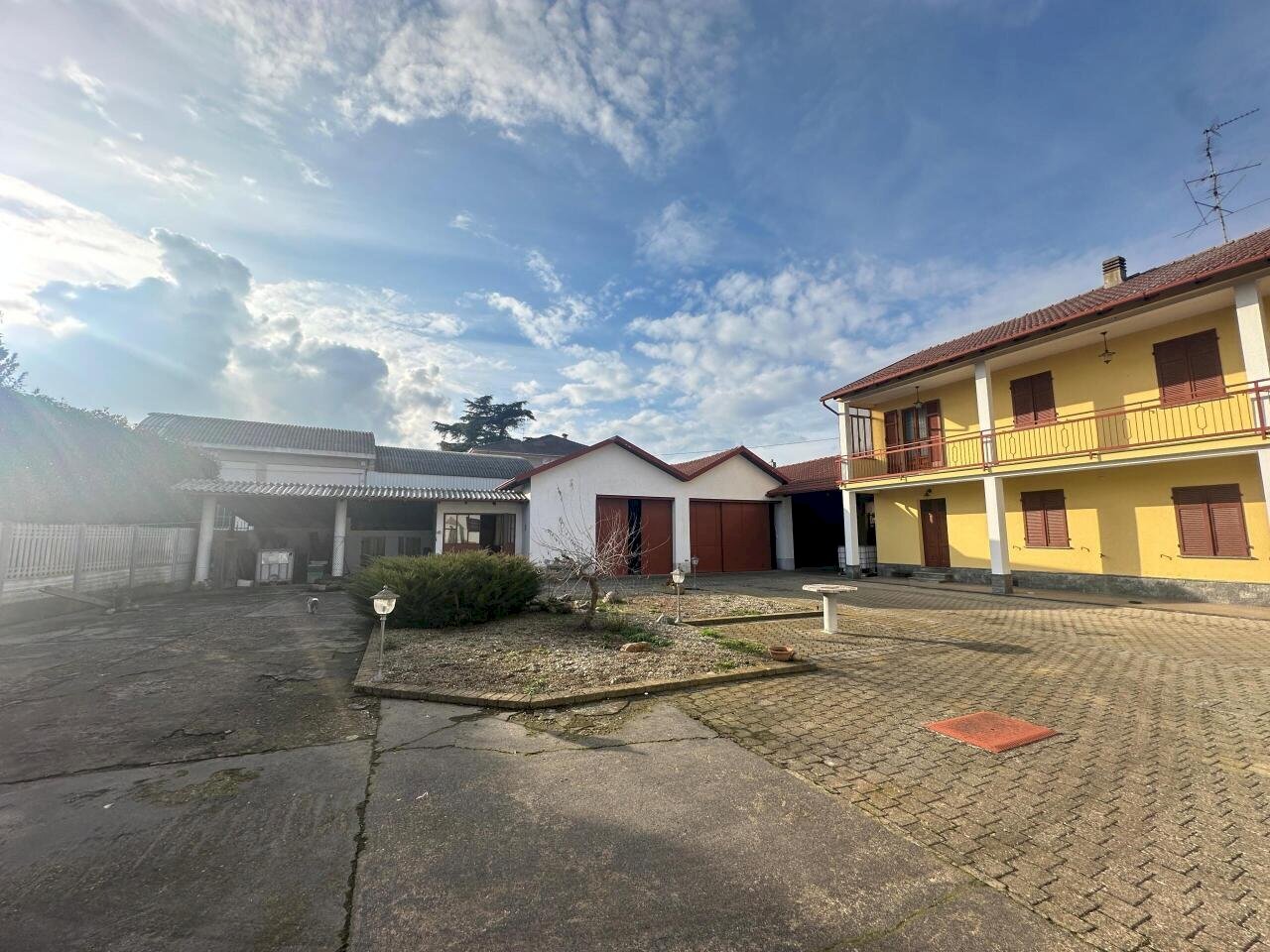 Cortile - Independent house Via Guglielmo Marconi 29, Prarolo - photo 3