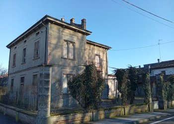 IMG_20260205_155220.jpg - Villa Via Balilla 14, Rivarolo del Re ed Uniti - foto 2