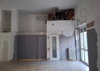 20251110_140134.jpg - Commercial Premises Torino (neighborhood Vanchiglietta) - photo 6