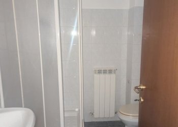 bagno - Appartamento Via Vittorio Veneto, Busalla - foto 18