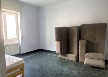 camera matrimoniale - Appartamento Via Francesco Pedemonte, Serra Riccò - foto 14