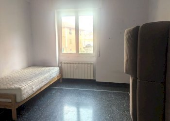 camera matrimoniale - Appartamento Via Francesco Pedemonte, Serra Riccò - foto 16