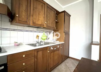 Appartamento Via della Chiesa di Capezzana, Prato - foto 5