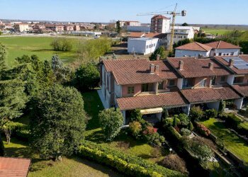 Villa Vinovo - foto 1