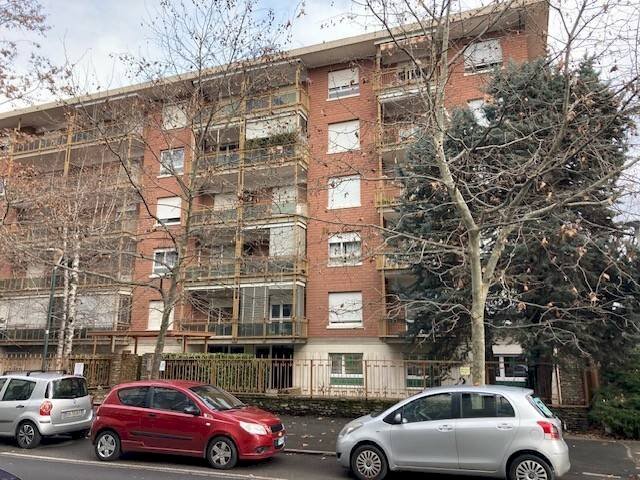 Four-room apartment Pinerolo - photo 1