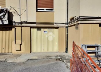 Box Via Luigi Pirandello, Loano - foto 9