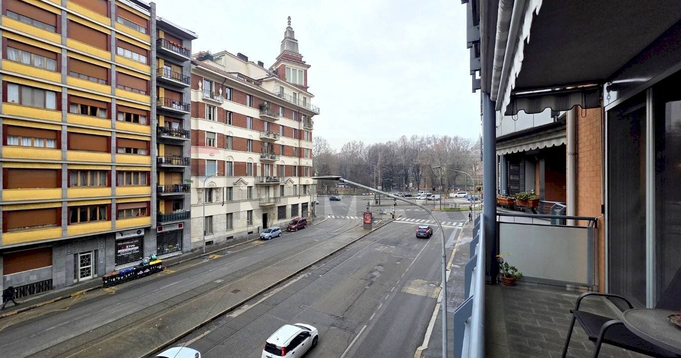 Three-room apartment CORSO REGIO PARCO, 3 
 Regio Parco, Torino (neighborhood Regio Parco) - photo 1