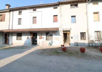 Casa semi indipendente Via G. Matteotti, San Possidonio - foto 1