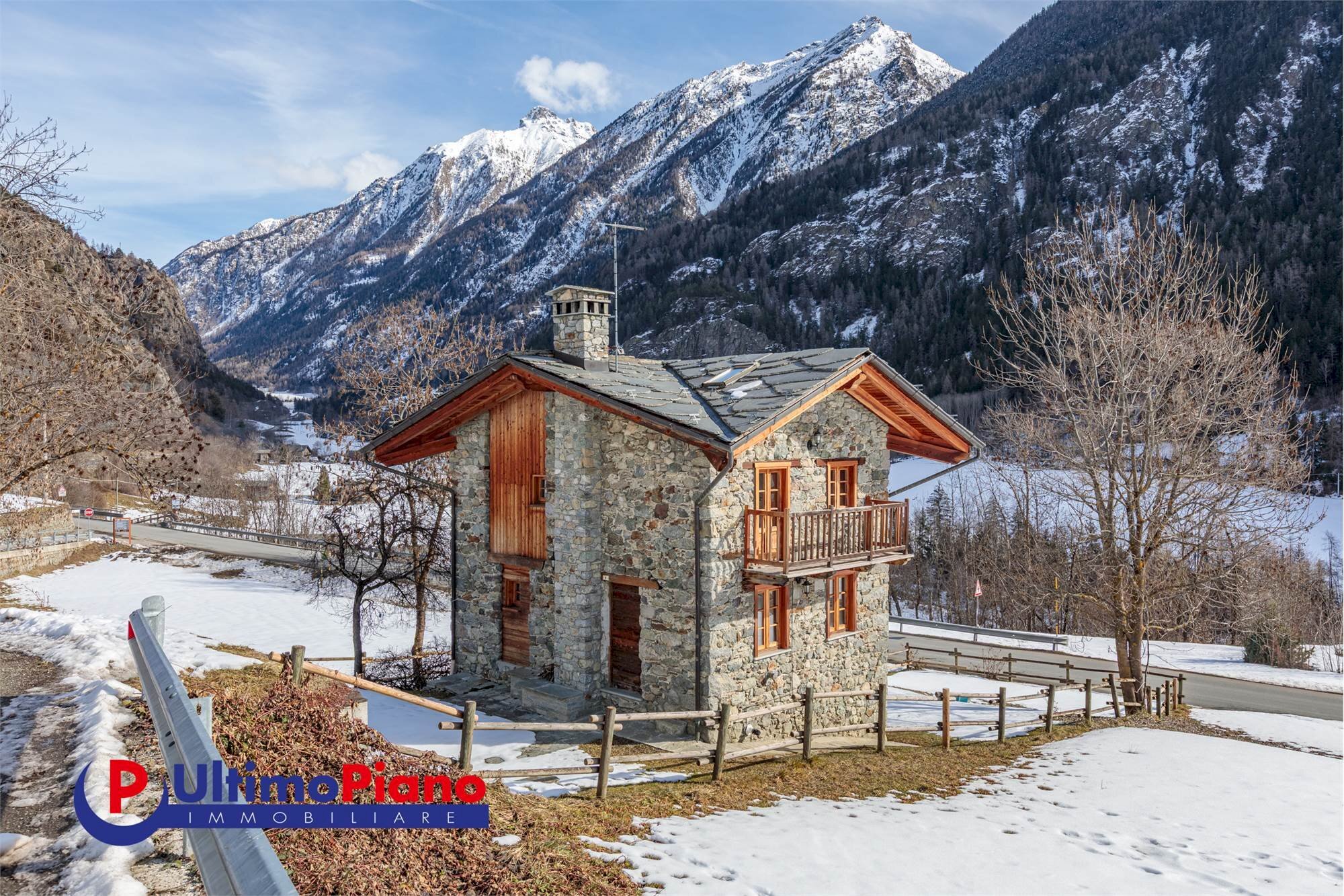 Independent house Frazione Lavod 6, Valpelline - photo 1