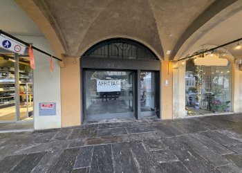 Negozio Piazza della Vittoria, 21, Lodi - foto 3