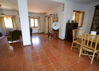 Villa Front - photo 6