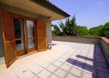 Villa Front - photo 19