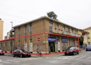 Locale Commerciale Torino (zona Madonna del Pilone) - foto 2